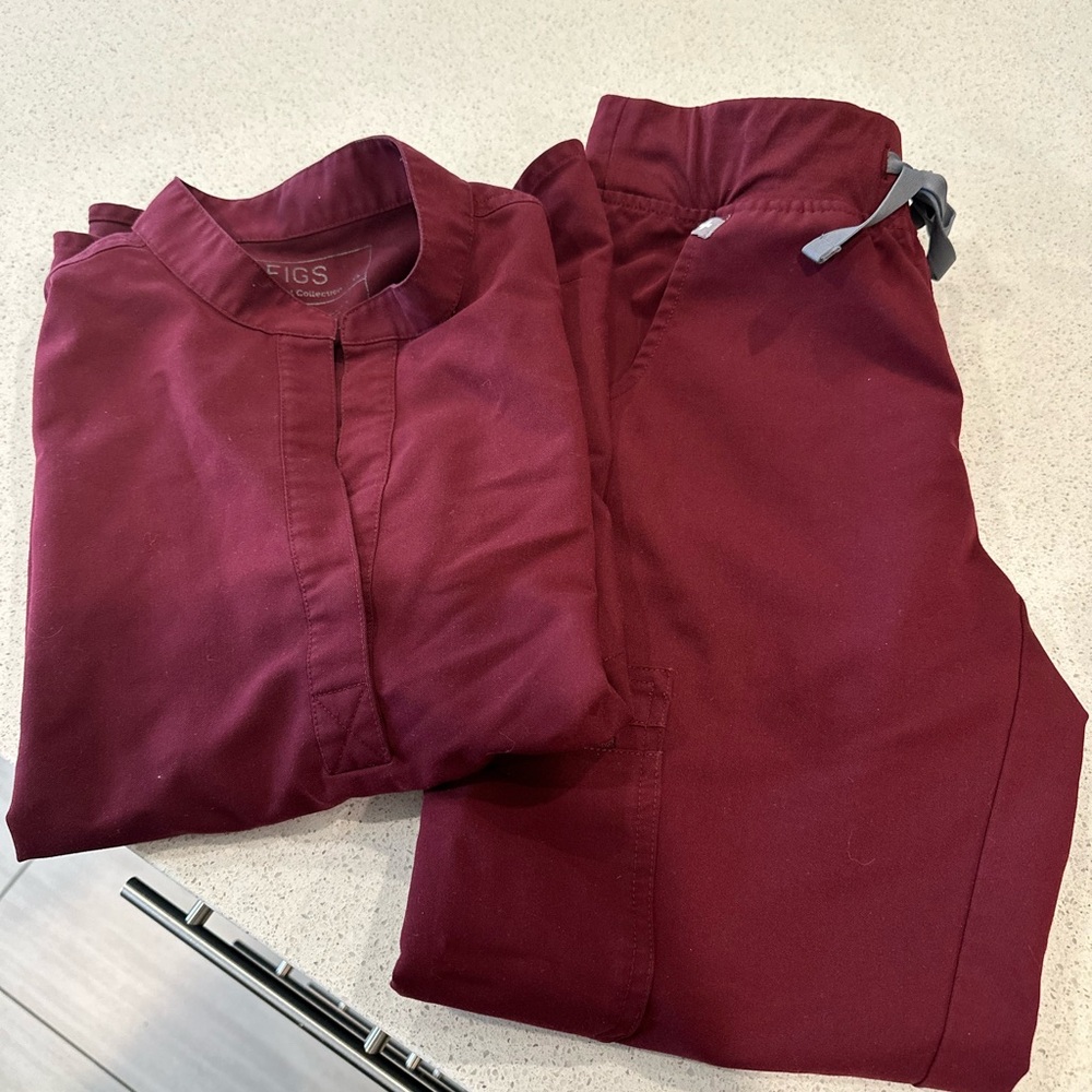 Figs scrubs (set). Size XS